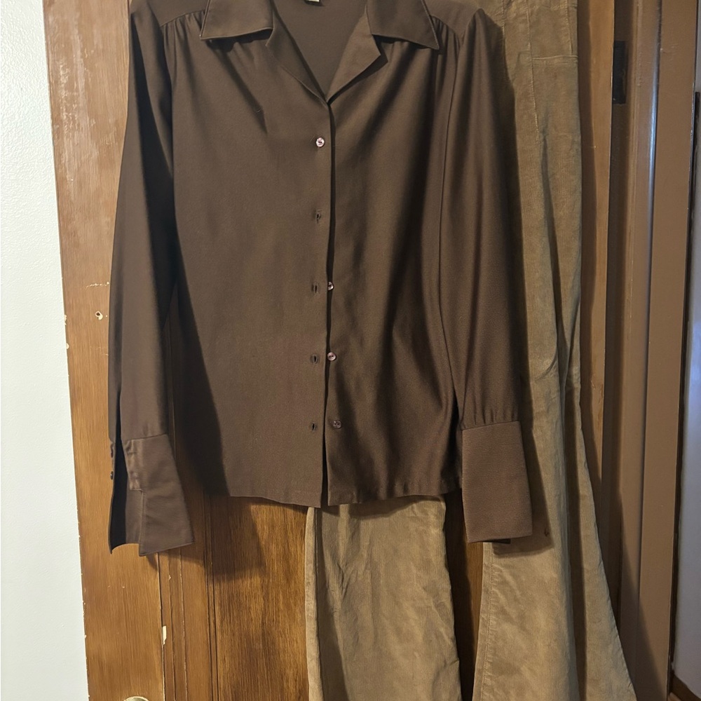 Vintage 1970s dagger collar brown button down, size 14